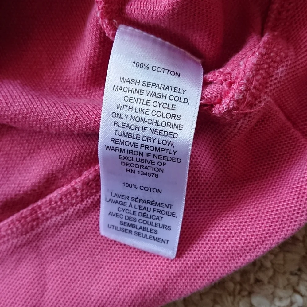 Vineyard Vines this stylish